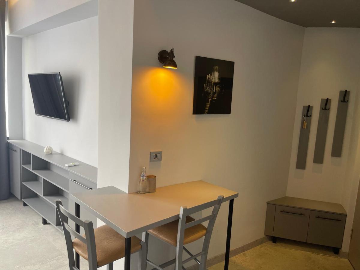 Engels Apartment Apartament