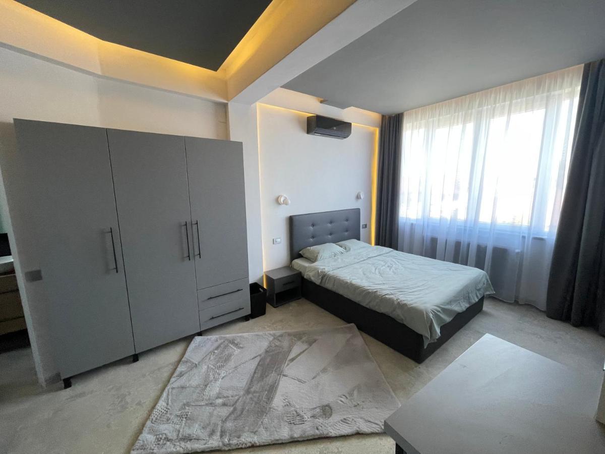Engels Apartment